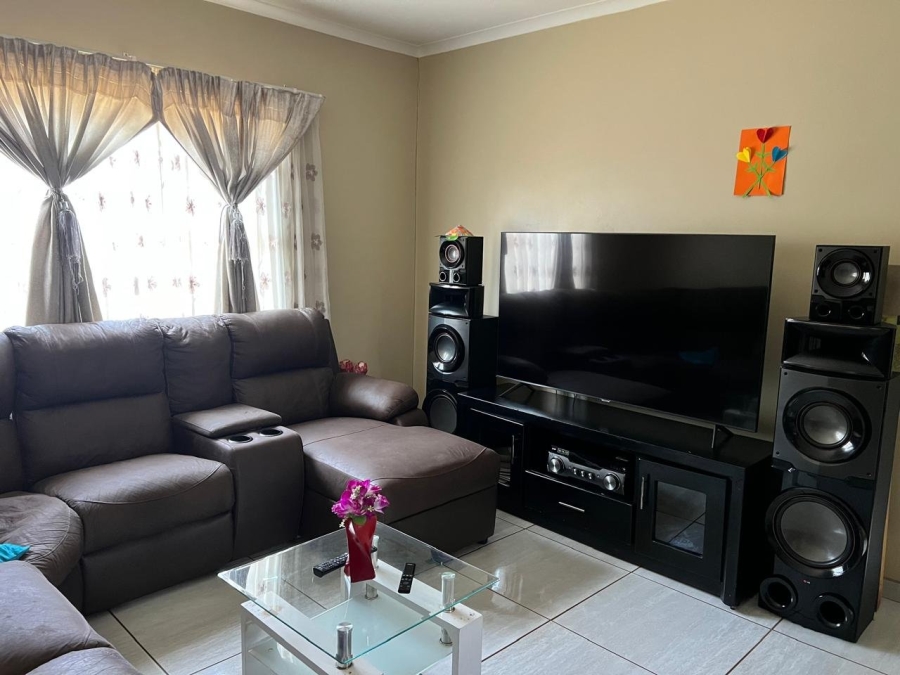 2 Bedroom Property for Sale in Salfin Gauteng