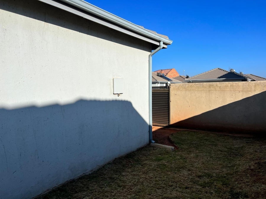 2 Bedroom Property for Sale in Salfin Gauteng
