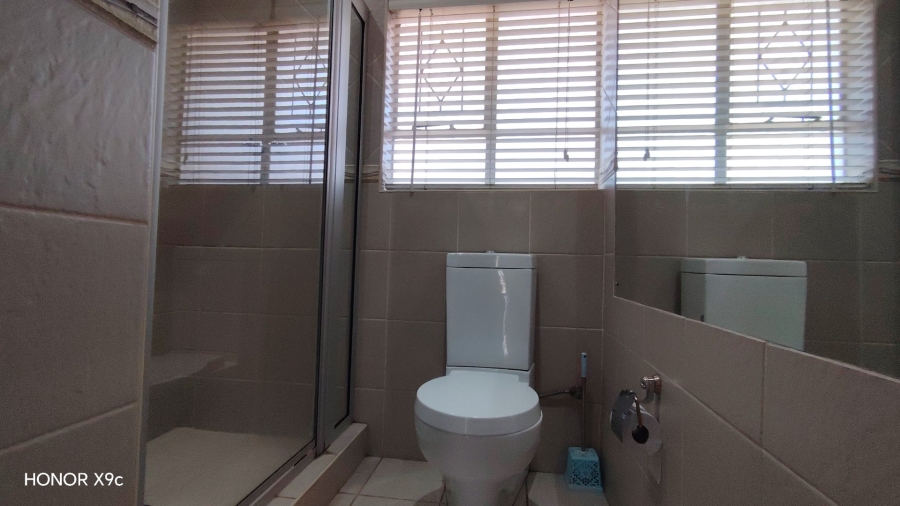 4 Bedroom Property for Sale in Risiville Gauteng
