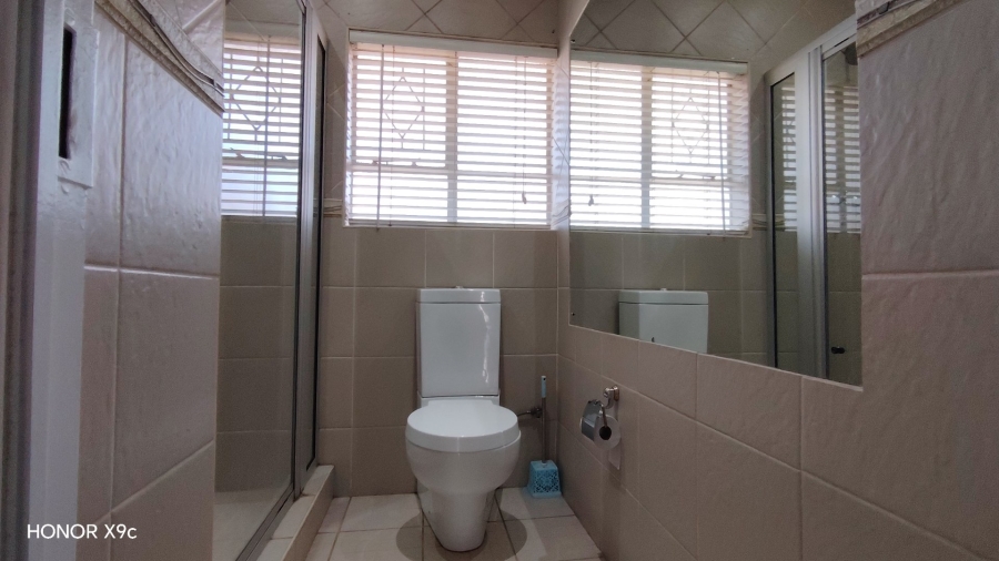 4 Bedroom Property for Sale in Risiville Gauteng