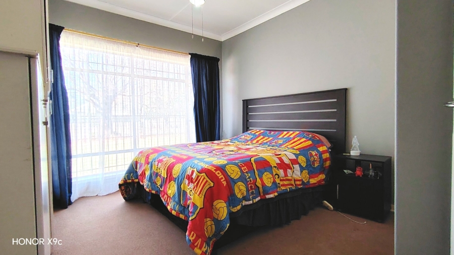 4 Bedroom Property for Sale in Risiville Gauteng