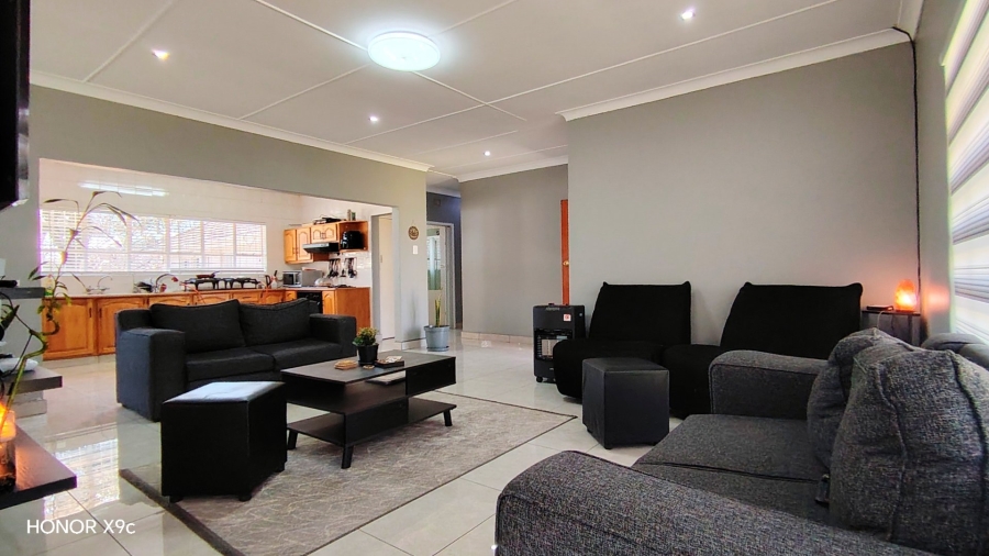 4 Bedroom Property for Sale in Risiville Gauteng