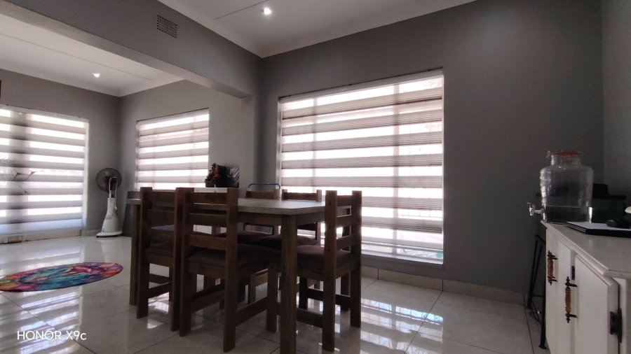 4 Bedroom Property for Sale in Risiville Gauteng