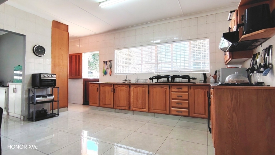 4 Bedroom Property for Sale in Risiville Gauteng