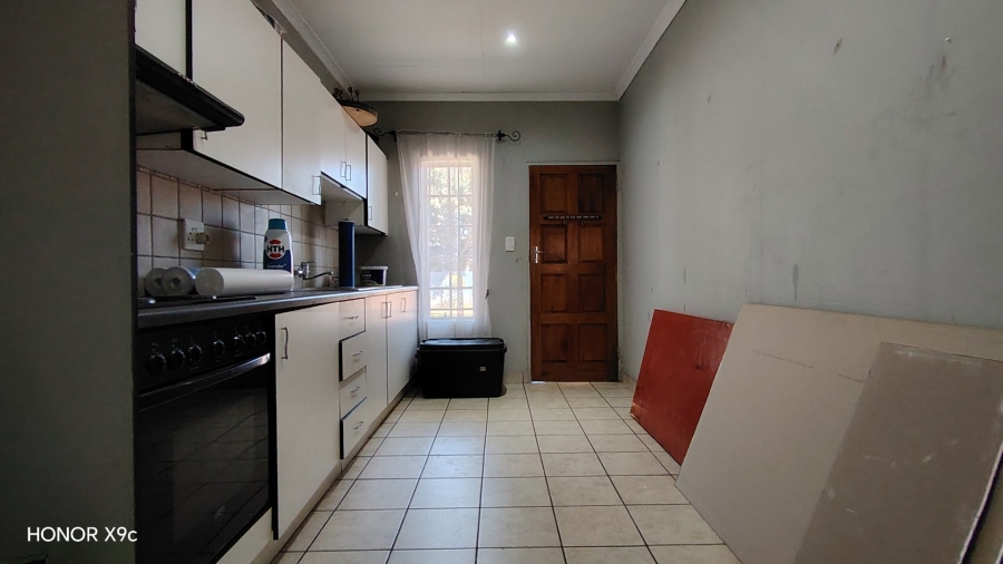 4 Bedroom Property for Sale in Risiville Gauteng