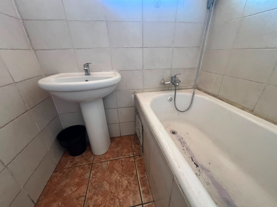 2 Bedroom Property for Sale in Pretoria Gauteng