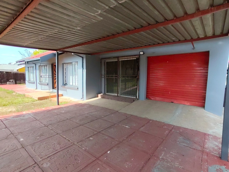 3 Bedroom Property for Sale in Theresa Park Gauteng