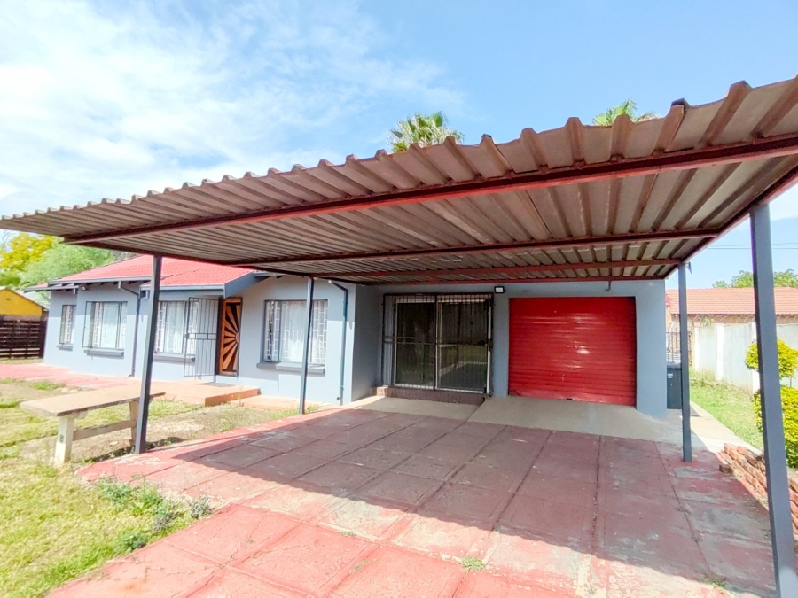 3 Bedroom Property for Sale in Theresa Park Gauteng