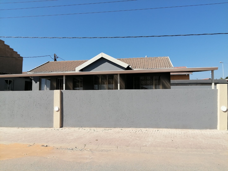 3 Bedroom Property for Sale in Ebony Park Gauteng
