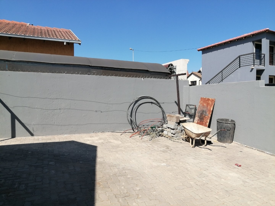 3 Bedroom Property for Sale in Ebony Park Gauteng