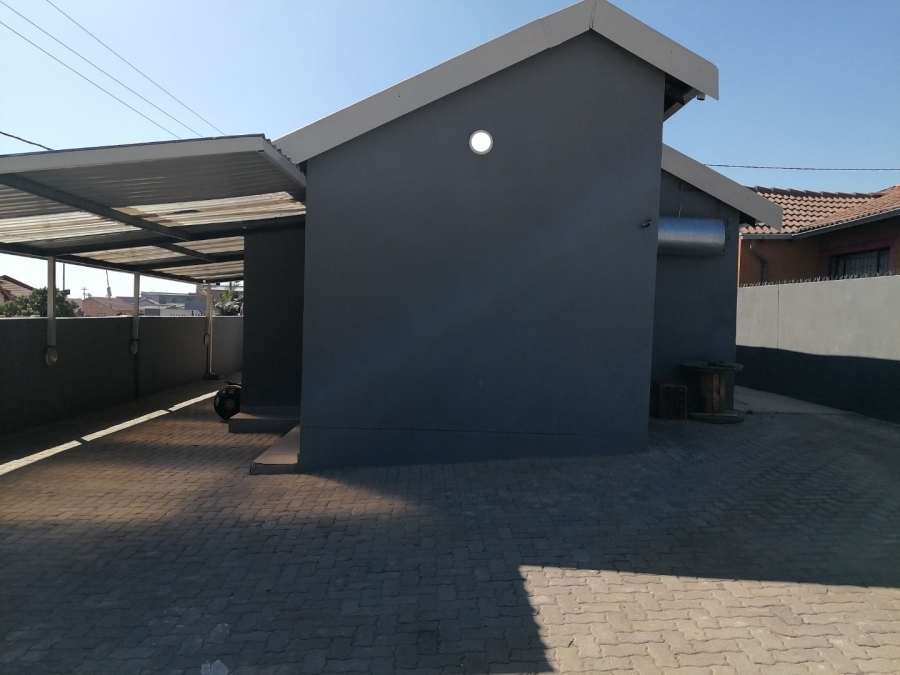 3 Bedroom Property for Sale in Ebony Park Gauteng