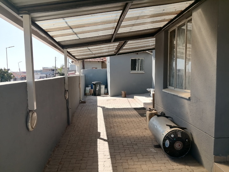 3 Bedroom Property for Sale in Ebony Park Gauteng
