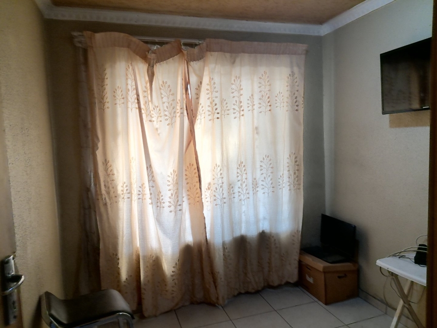 3 Bedroom Property for Sale in Ebony Park Gauteng