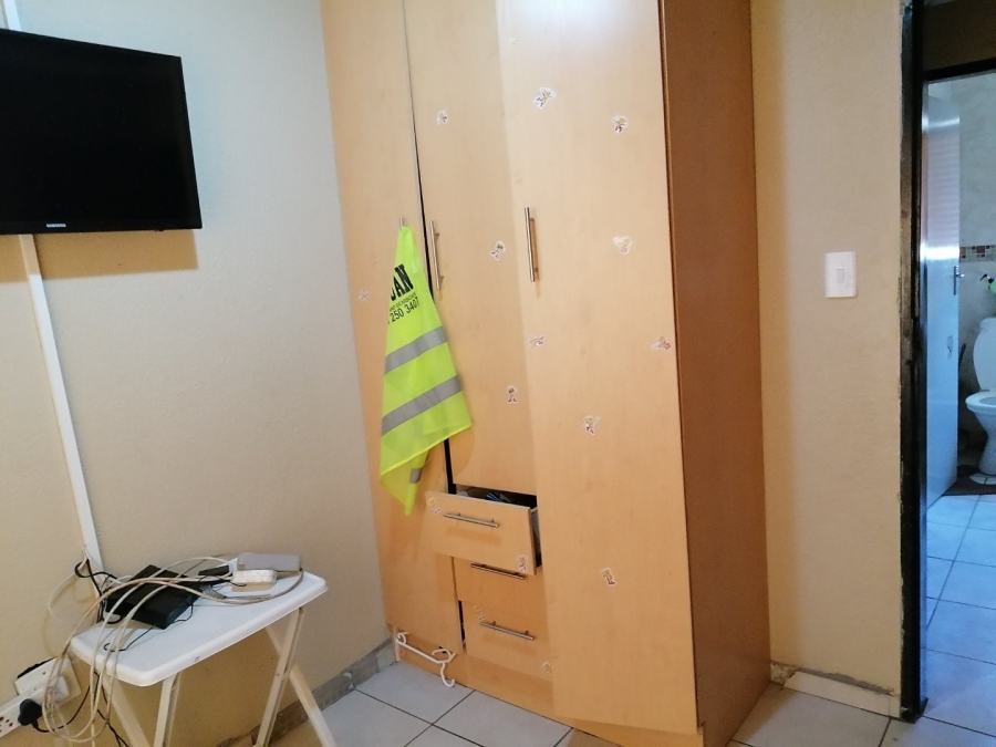 3 Bedroom Property for Sale in Ebony Park Gauteng