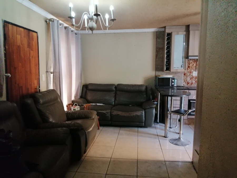 3 Bedroom Property for Sale in Ebony Park Gauteng
