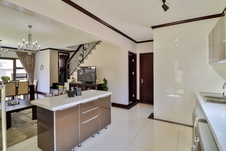 To Let 3 Bedroom Property for Rent in Craigavon Gauteng