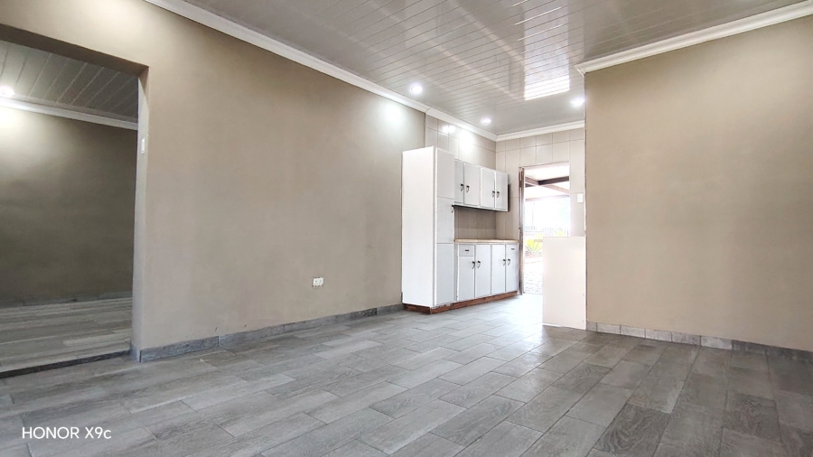 3 Bedroom Property for Sale in Rothdene Gauteng