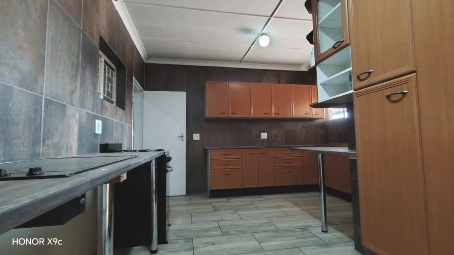 3 Bedroom Property for Sale in Rothdene Gauteng
