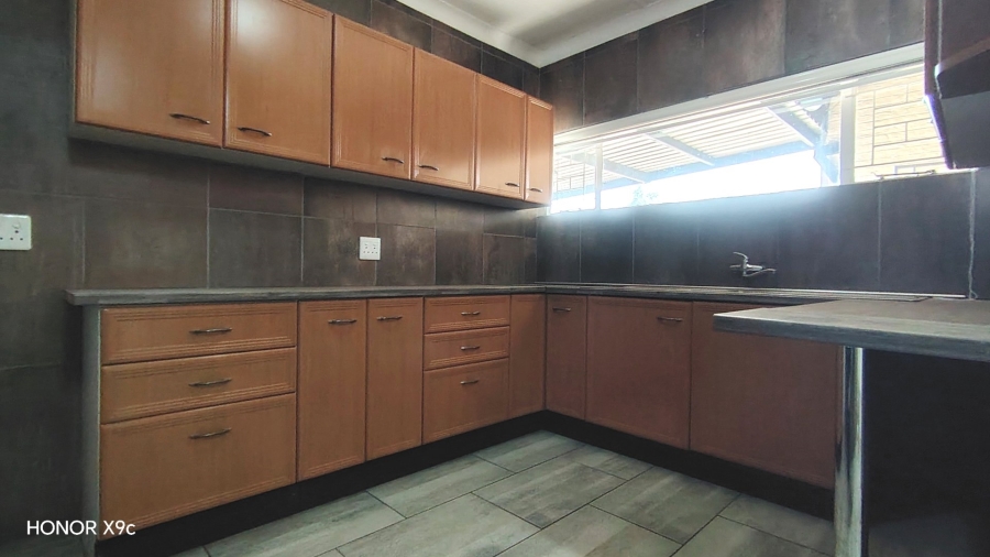 3 Bedroom Property for Sale in Rothdene Gauteng