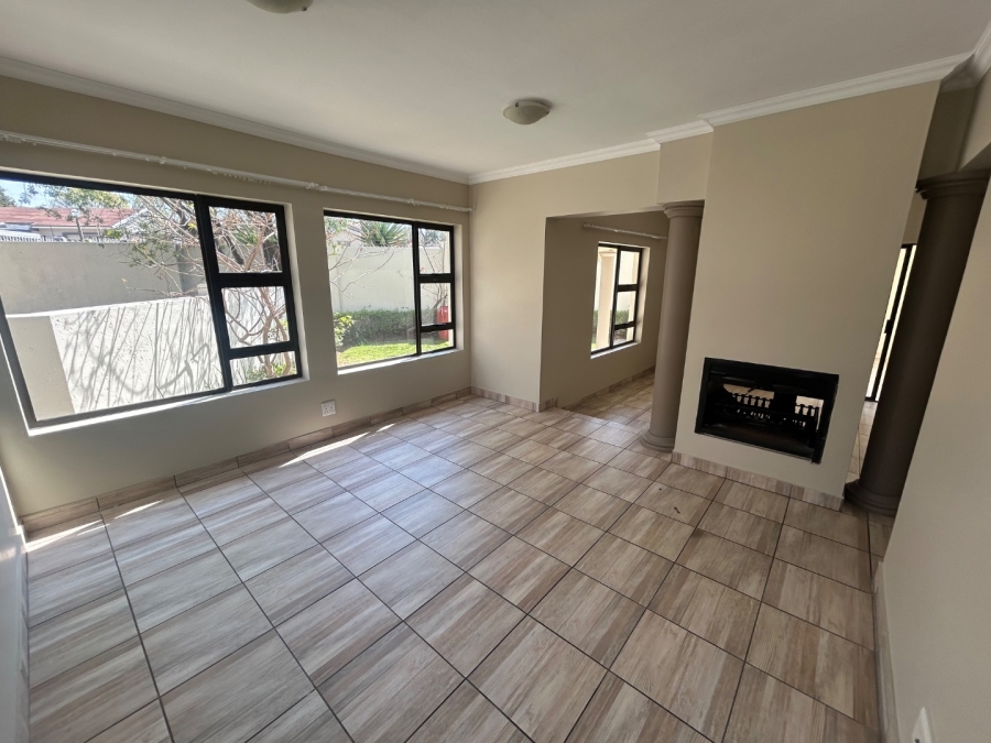 To Let 3 Bedroom Property for Rent in Kyalami Hills Gauteng