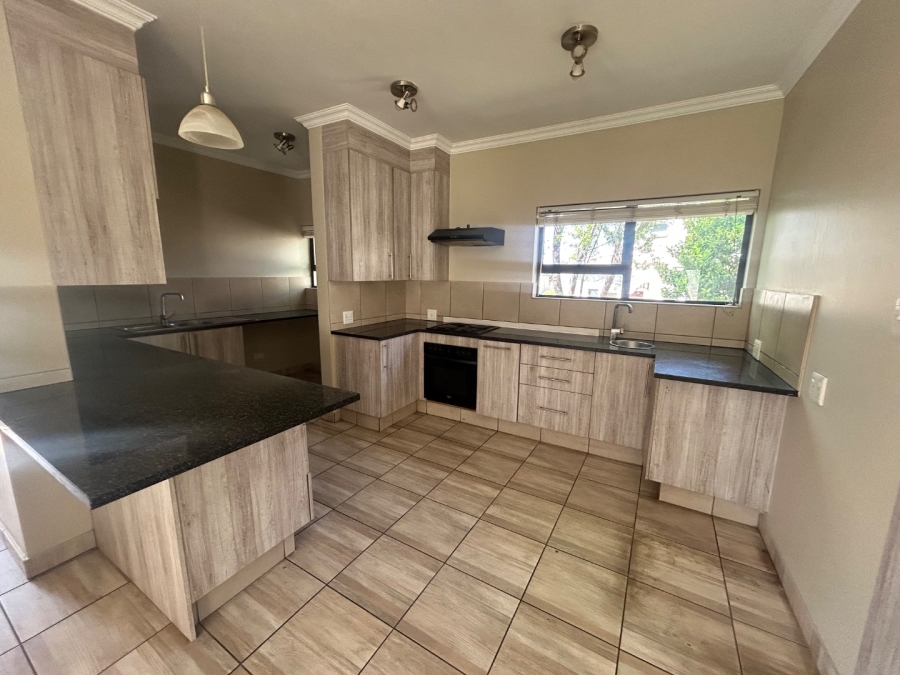 To Let 3 Bedroom Property for Rent in Kyalami Hills Gauteng