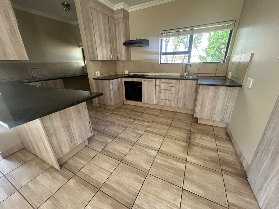 To Let 3 Bedroom Property for Rent in Kyalami Hills Gauteng