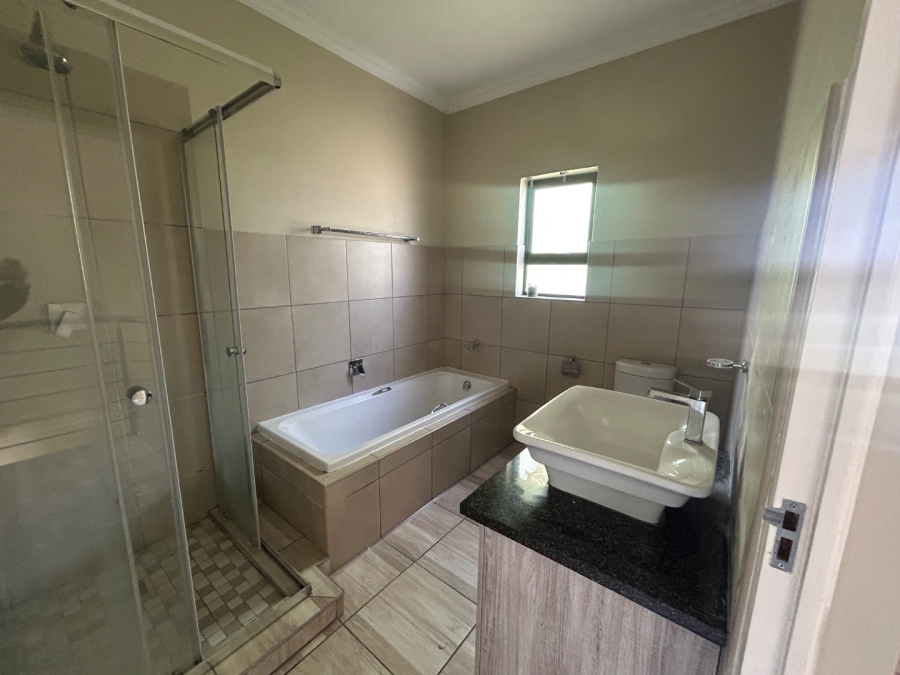 To Let 3 Bedroom Property for Rent in Kyalami Hills Gauteng