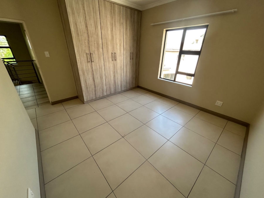 To Let 3 Bedroom Property for Rent in Kyalami Hills Gauteng