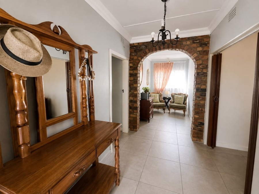 4 Bedroom Property for Sale in Elspark Gauteng