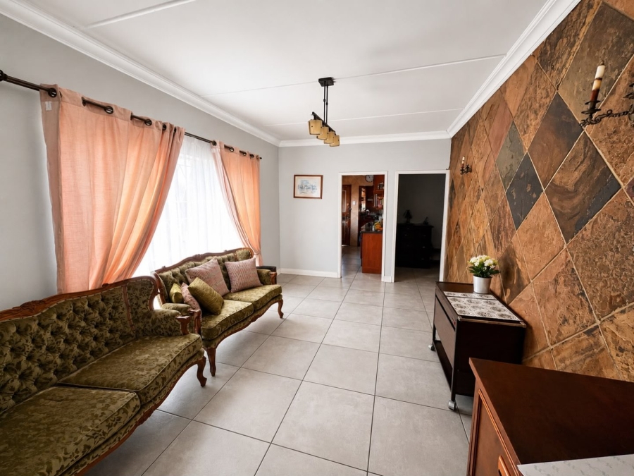 4 Bedroom Property for Sale in Elspark Gauteng