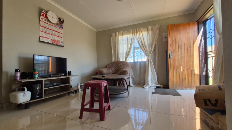 3 Bedroom Property for Sale in Windmill Park Gauteng