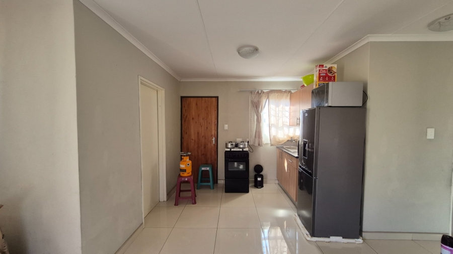 3 Bedroom Property for Sale in Windmill Park Gauteng