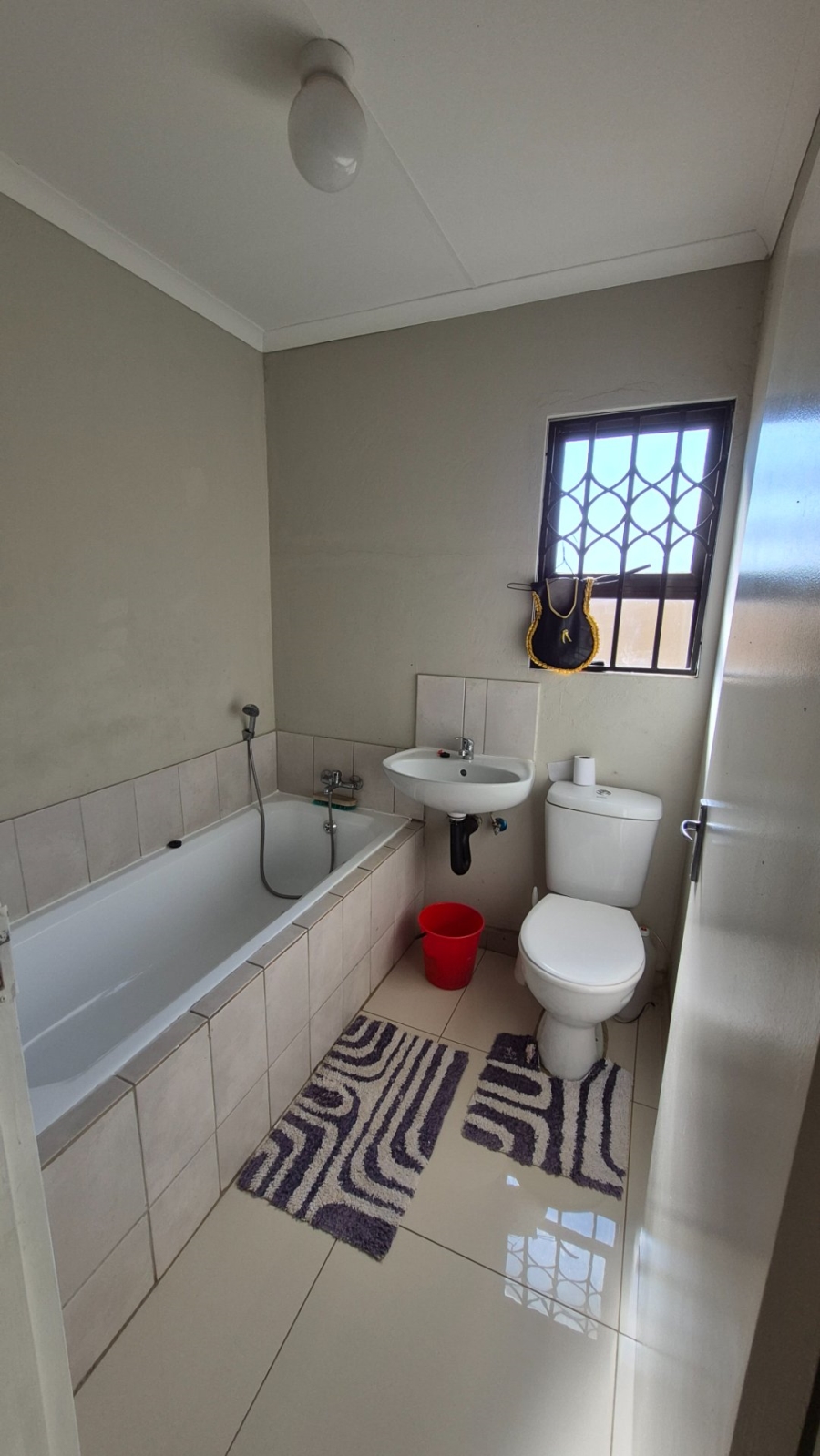 3 Bedroom Property for Sale in Windmill Park Gauteng