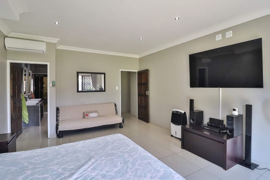 4 Bedroom Property for Sale in The Reeds Gauteng
