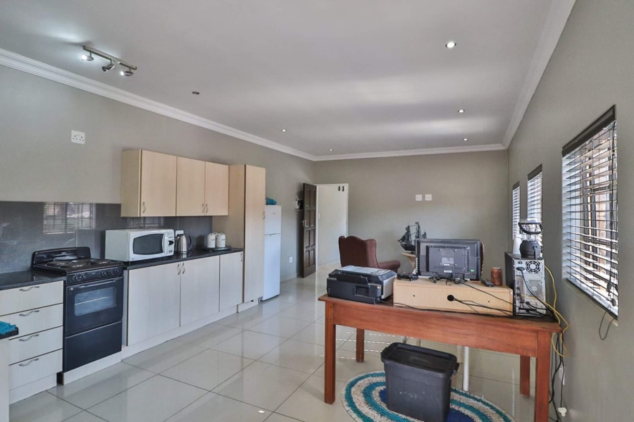 4 Bedroom Property for Sale in The Reeds Gauteng