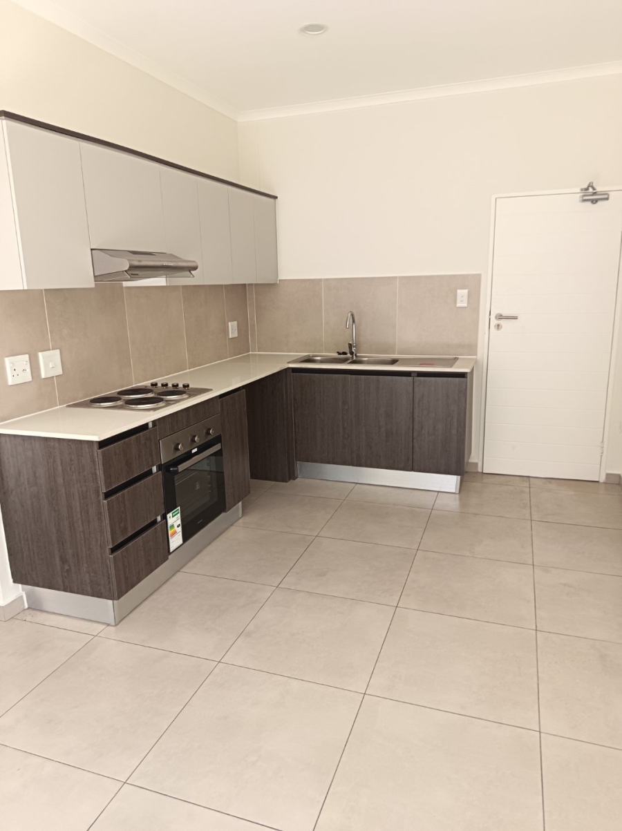 To Let 1 Bedroom Property for Rent in Greenstone Hill Gauteng