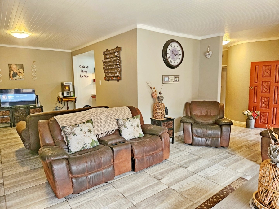 5 Bedroom Property for Sale in Terenure Gauteng