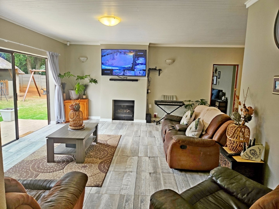 5 Bedroom Property for Sale in Terenure Gauteng