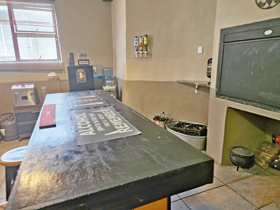5 Bedroom Property for Sale in Terenure Gauteng