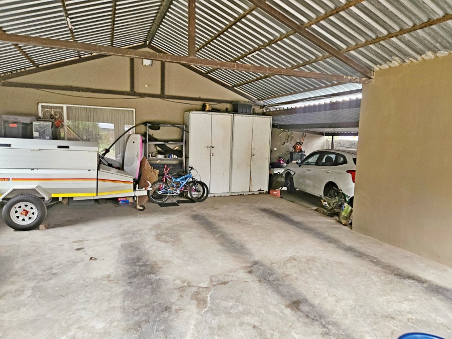 5 Bedroom Property for Sale in Terenure Gauteng