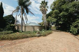 6 Bedroom Property for Sale in Hillside Gauteng