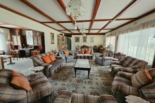 6 Bedroom Property for Sale in Hillside Gauteng
