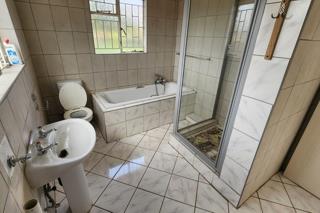 6 Bedroom Property for Sale in Hillside Gauteng