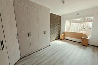 6 Bedroom Property for Sale in Hillside Gauteng