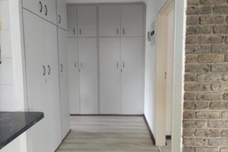 6 Bedroom Property for Sale in Hillside Gauteng