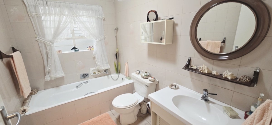 3 Bedroom Property for Sale in Bruma Gauteng