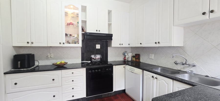 3 Bedroom Property for Sale in Bruma Gauteng