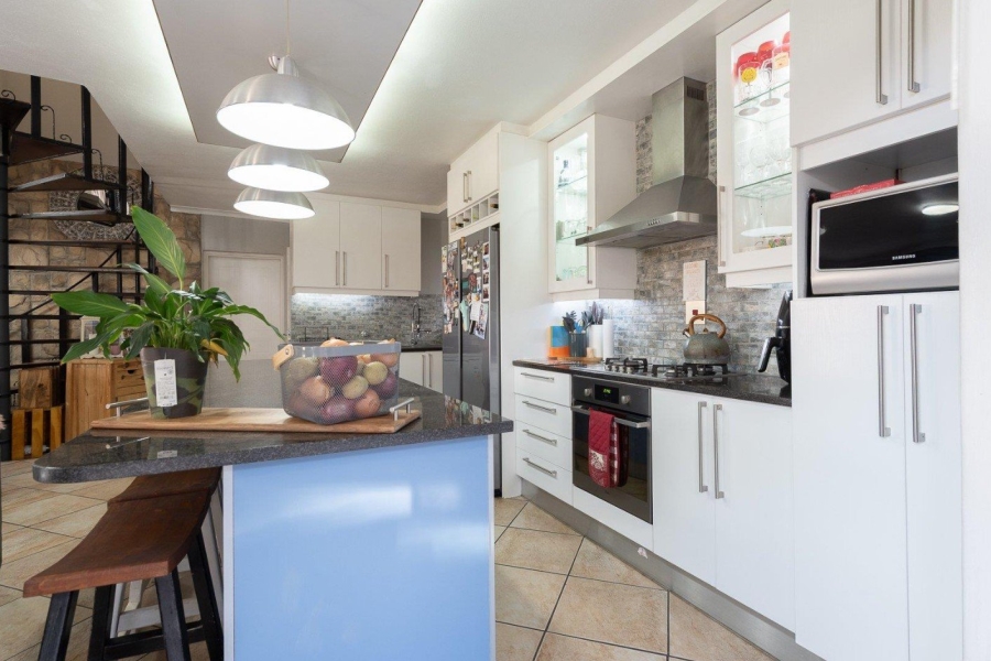 3 Bedroom Property for Sale in Albemarle Gauteng