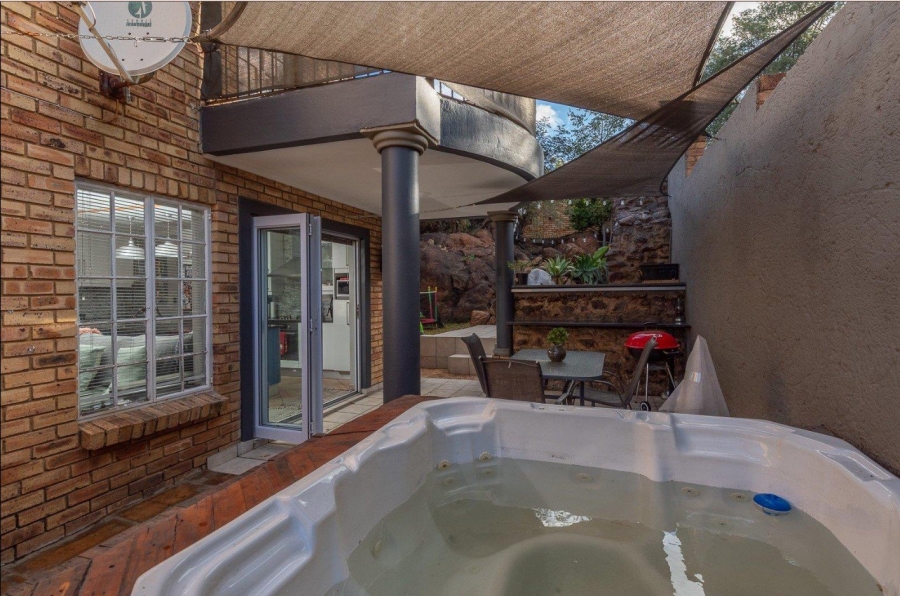 3 Bedroom Property for Sale in Albemarle Gauteng