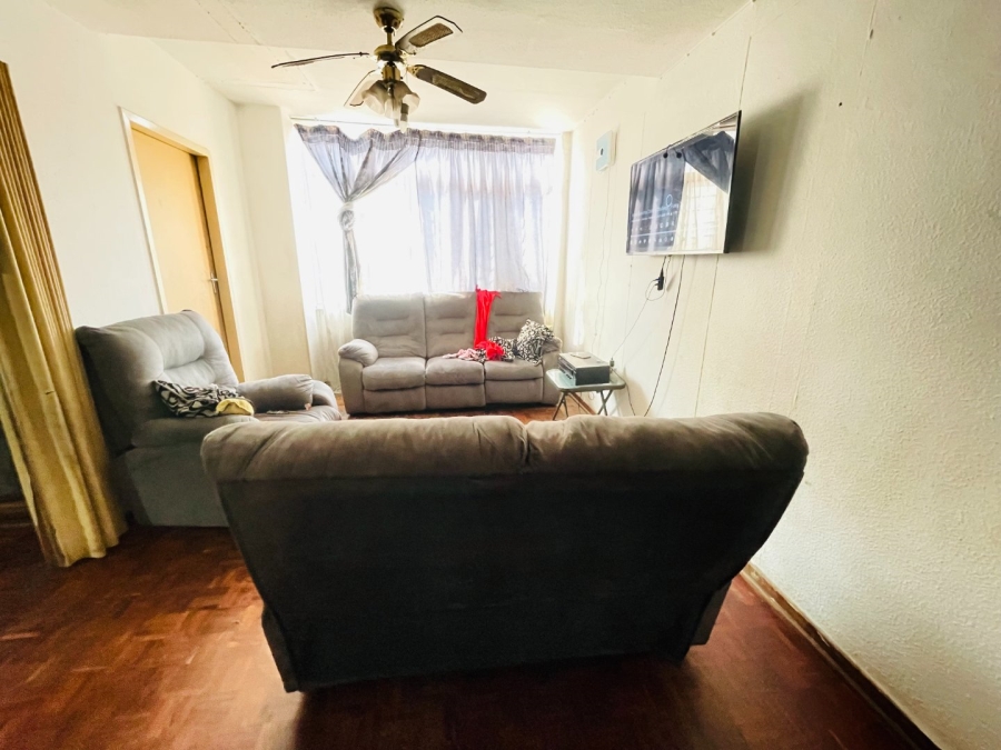 1 Bedroom Property for Sale in Pretoria Gauteng